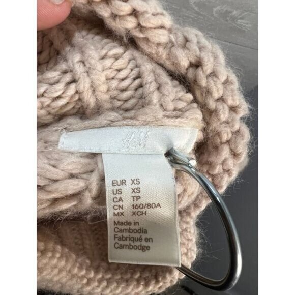 Cable-knit‎ Turtleneck Sweater Size XS NWOT - Picture 7 of 7